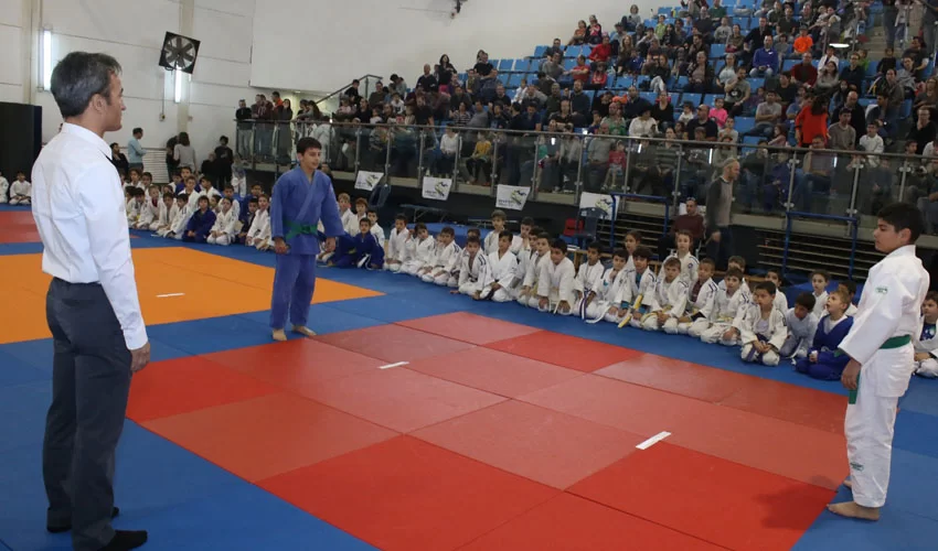 אליפות חנוכה בג'ודו במודיעין (צילום: באדיבות מועדון דרך הג'ודו)