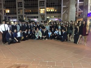 מגמת הפיזיקה בתיכון מו"ר בהופעה במשכן האופרה
