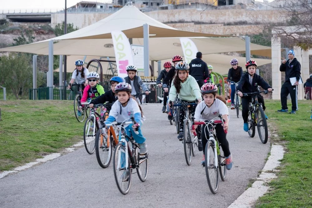 טריאתלון הילדים והנוער במודיעין (צילום: מיטל בוגנים)