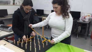 תלמידים יצרו משחקים לתלמידי החינוך המיוחד (צילום: דוברות עיריית מודיעין מכבים רעות)
