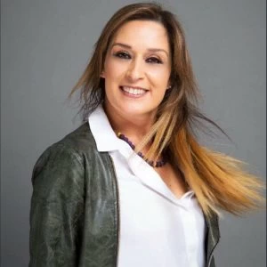 אורית זיצר (צילום: מוניקה פיץ)