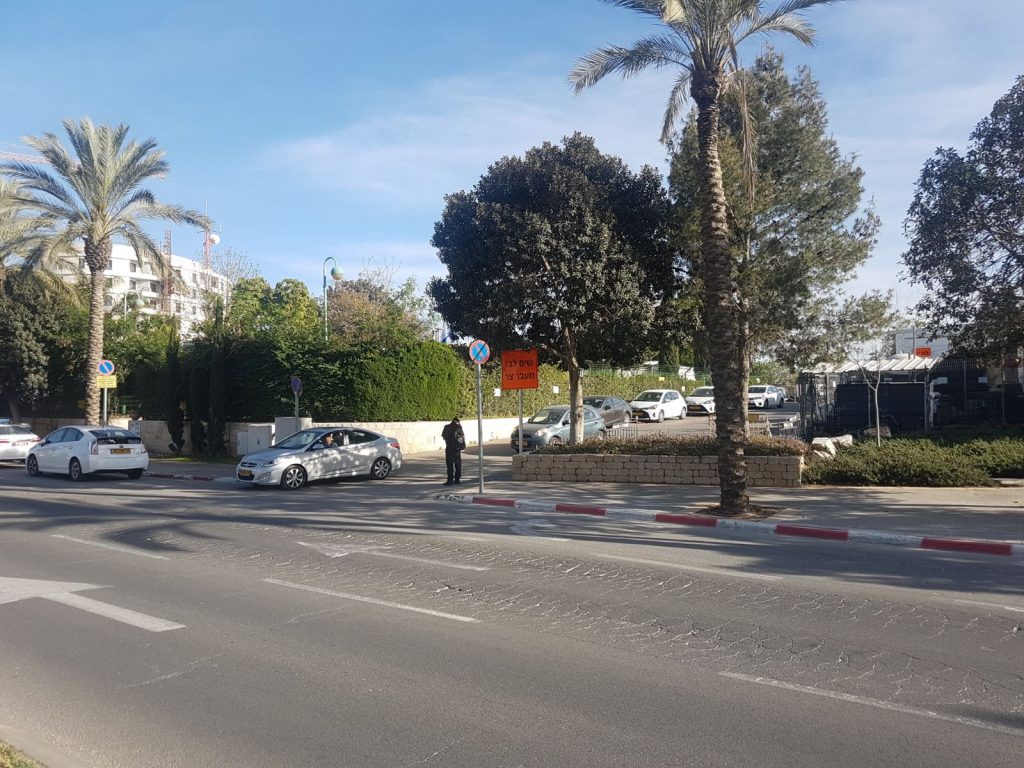 החניון החלופי באתר הקרוונים (צילום: דוברות עיריית מודיעין מכבים רעות)