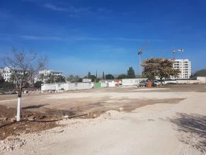 החניון החלופי באתר הקרוונים (צילום: דוברות עיריית מודיעין מכבים רעות)