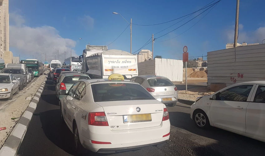 אזור הכניסה לירושלים, הבוקר (צילום: יעקב ארמן)