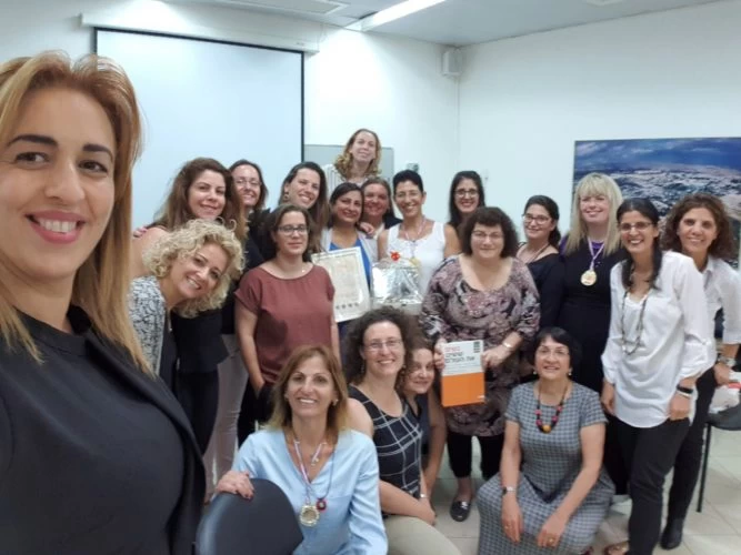 המשתתפות בקורס מנהיגות את המחר במודיעין (צילום: דוברות עיריית מודיעין מכבים רעות)