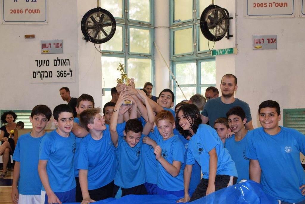 בני מעוז המכבים (צילום: דוברות עיריית מודיעין מכבים רעות)
