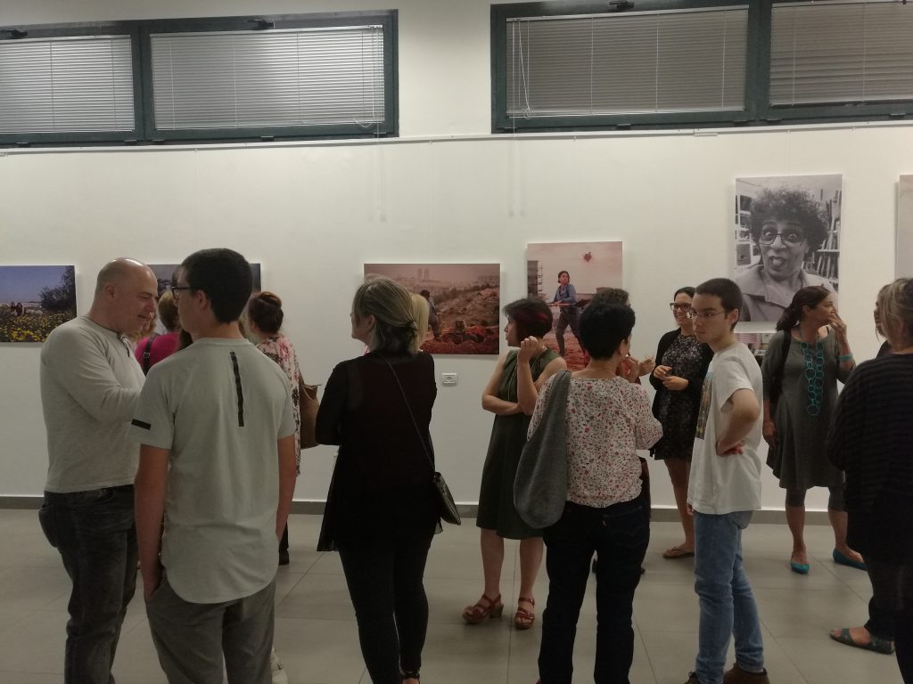 מתוך תערוכת הסלפי במודיעין (צילום: דוברות עיריית מודיעין מכבים רעות)
