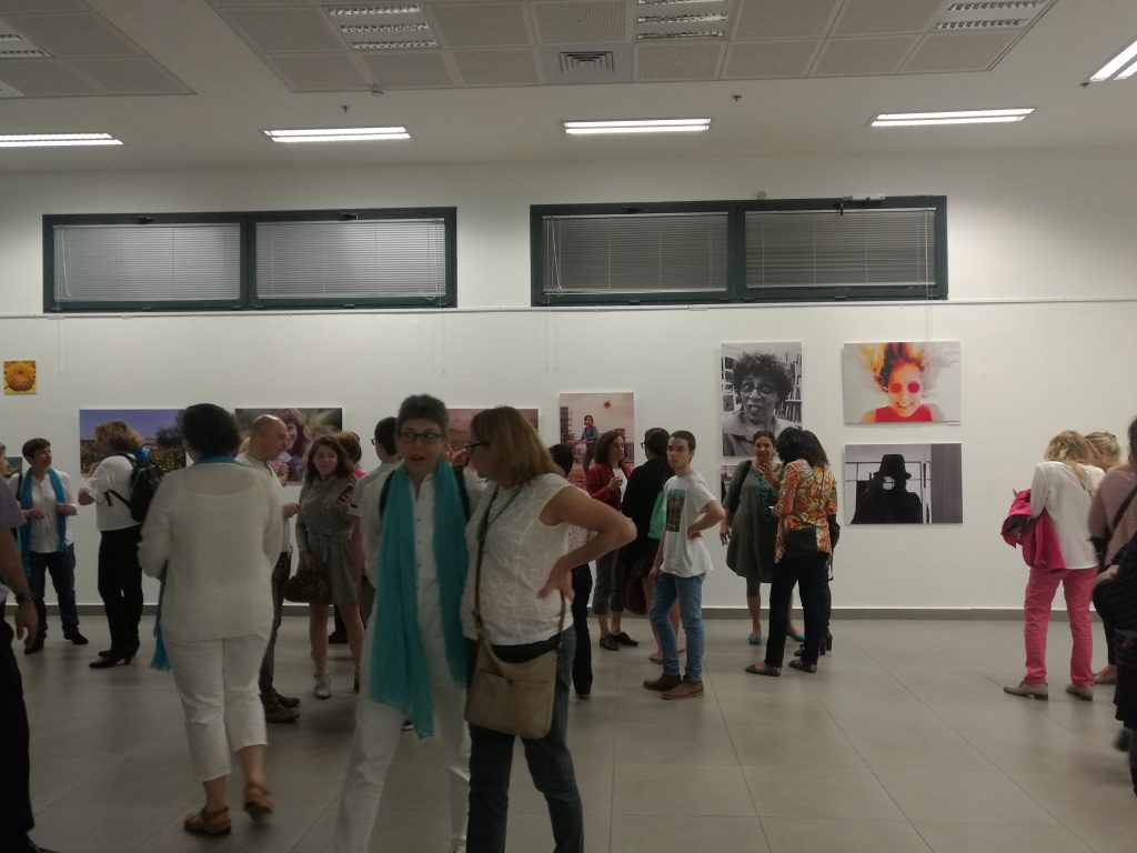 מתוך תערוכת הסלפי במודיעין (צילום: דוברות עיריית מודיעין מכבים רעות)