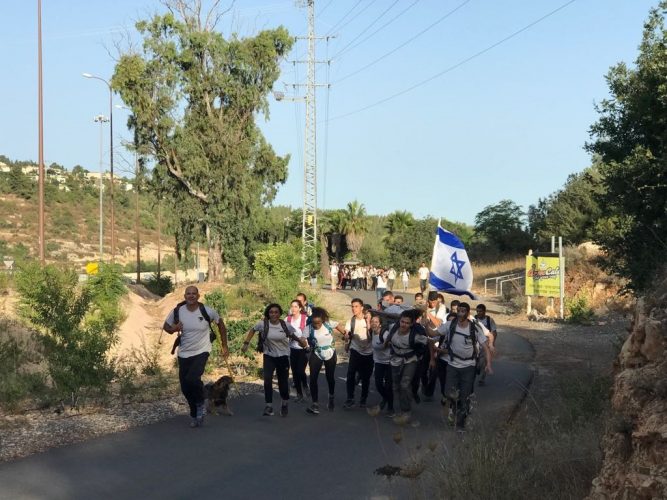 מסע סוף המסלול של צוות יהונתן (צילום: דוברות עיריית מודיעין מכבים רעות)