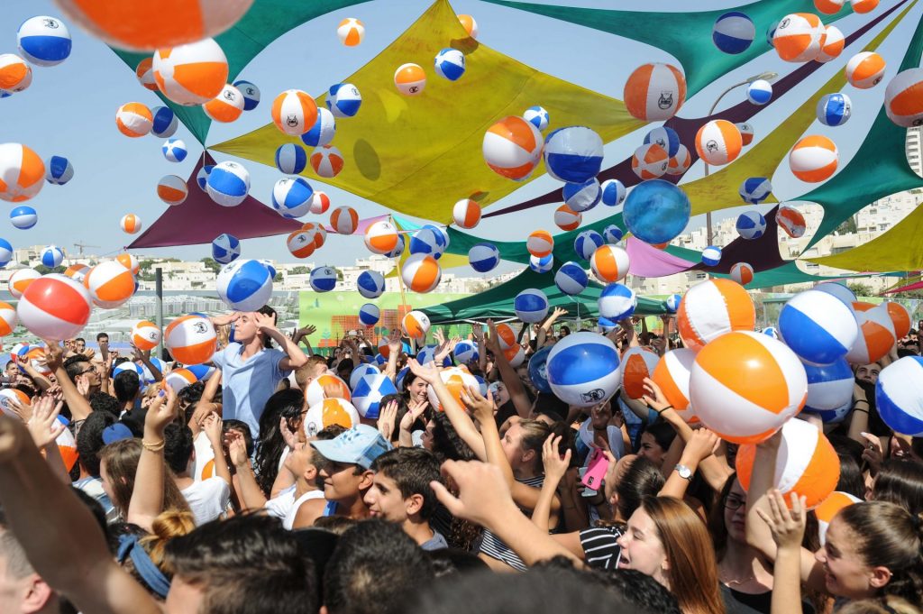 מסיבת קיץ במודיעין (צילום: חורחה נובומינסקי)