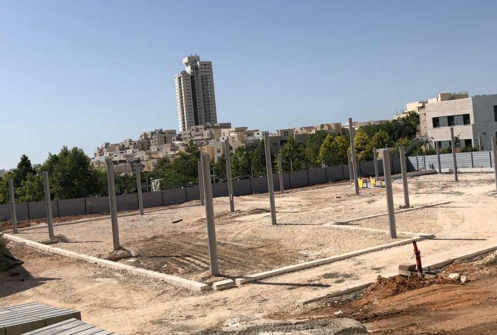 אתר העבודות להקמת הפארק הנגיש במודיעין (צילום: דוברות עיריית מודיעין מכבים רעות)