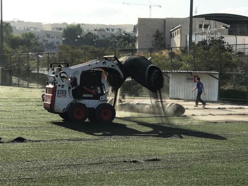 מגרש הכדורגל במודיעין (צילום: דוברות עיריית מודיעין מכבים רעות)