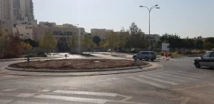 כיכר עמק זבולון-יגאל ידין (צילום: דוברות עיריית מודיעין מכבים רעות)