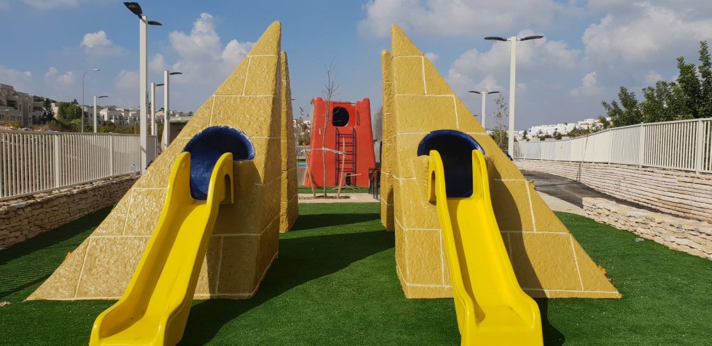 פארק פלאי עולם במודיעין (צילום: פז בר)