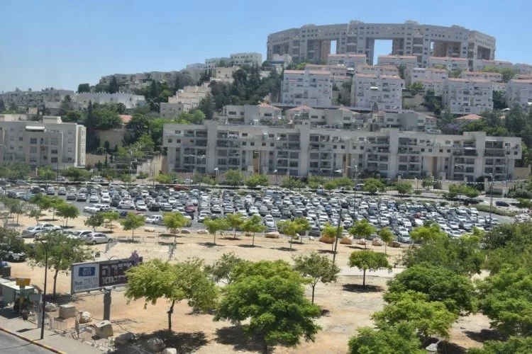 חניון הרכבת - מודיעין תמונה כללית (צילום: דוברות עיריית מודיעין מכבים רעות)