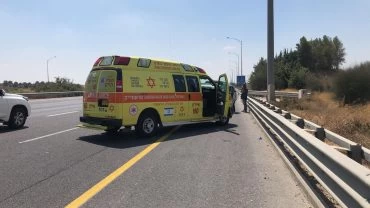 זירת התאונה ב-431 (צילום: תיעוד מבצעי מד"א)