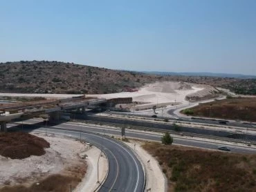 ציר הגישה מ-431 לשכונת נופים (צילום: דוברות עיריית מודיעין מכבים רעות)