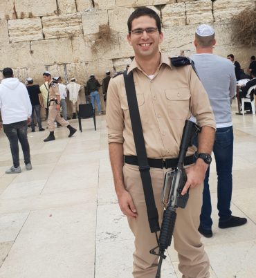 גלעד אבידור (צילום: גלעד אבידור)