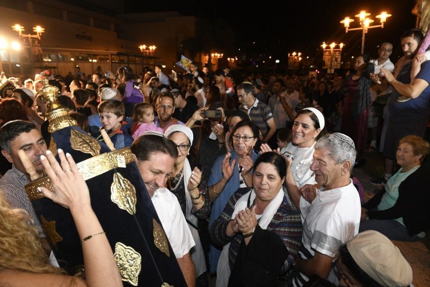 הקפות במודיעין (צילום: חורחה נובומינסקי)