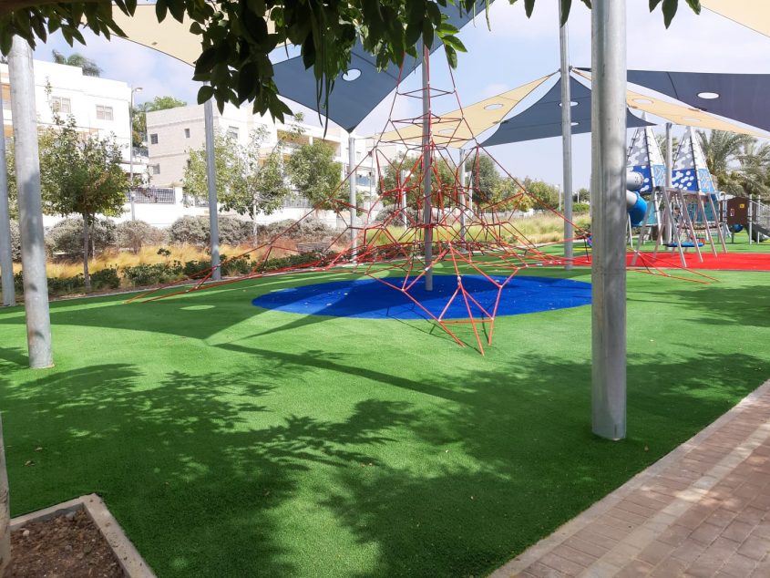 פארק מנחם בגין המשודרג (צילום: דוברות עיריית מודיעין מכבים רעות)