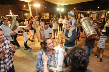 הקפות במודיעין (צילום: חורחה נובומינסקי)