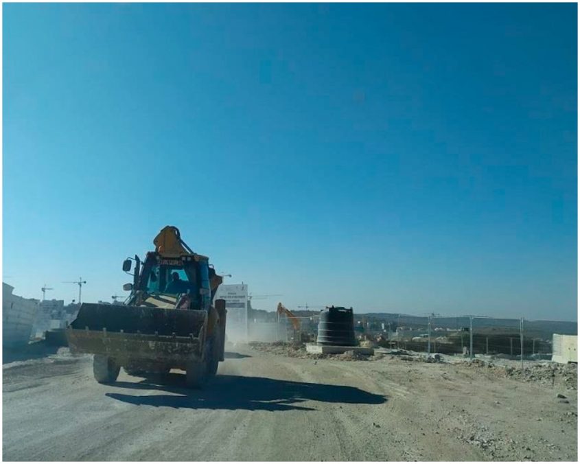 אבק באתר הבניה (צילום: מתוך דוח המשרד להגנת הסביבה מרים אייל מונדרי)