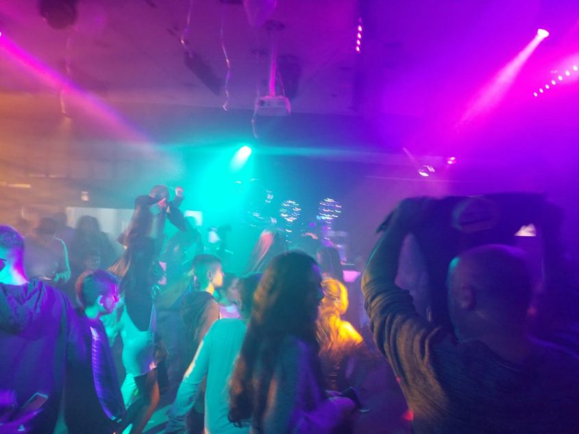 רחבת הריקודים (צילום: מירב הרשקו)