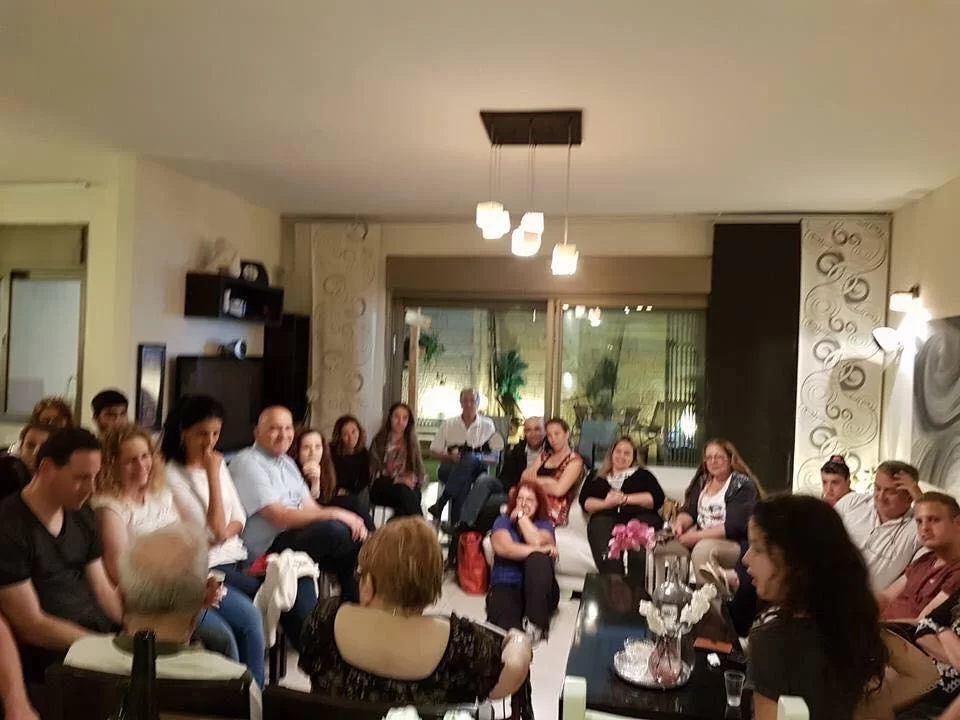 זיכרון בסלון (צילום: רונית גרינברג)