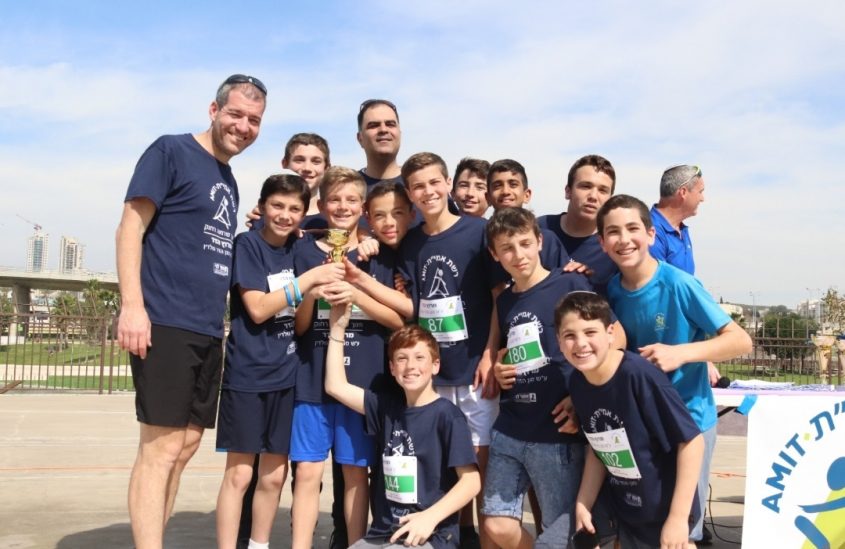 מרוץ בפארק ענבה למען החזרתו של סגן הדר גולדין (צילום: שמעון וייס)