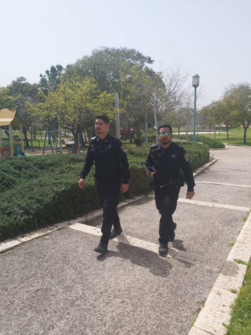 שוטרי תחנת מודיעין (צילום: דוברות משטרת ישראל)