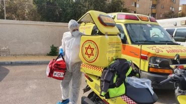 בדיקות קורונה (צילום: תיעוד מבצעי מד"א)