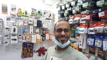 אלון פנחסי, דיו שופ (צילום: עצמי)