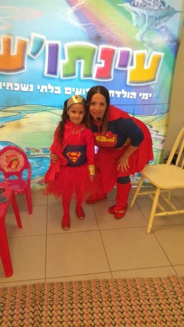 עינתוש ימי הולדת (צילום: משה סודאי)