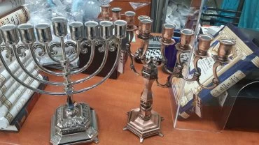 תכלת תשמישי קדושה (צילום: כפרי עזרא)