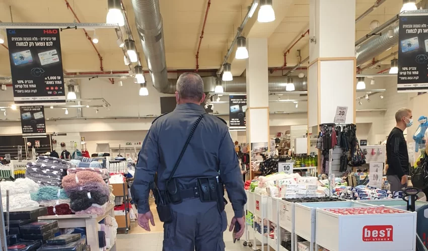 הגברת האכיפה במודיעין (צילום: דוברות עיריית מודיעין מכבים רעות)